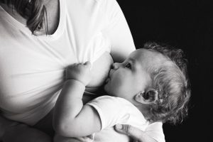 La fruta, la lactancia materna y los bebés